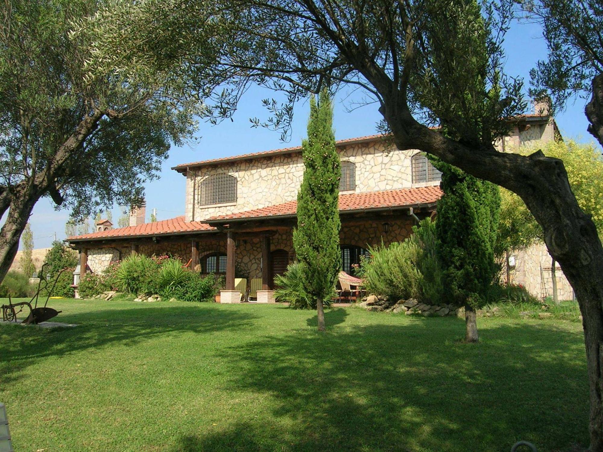 Casale Farnesiana B&B Tarquinia Extérieur photo